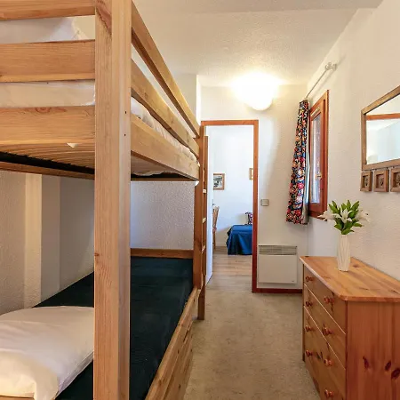 Apartment Cosy Et Bien Equipe, Proche Du Centre Et Des Pistes A - Fr-1-694-113
